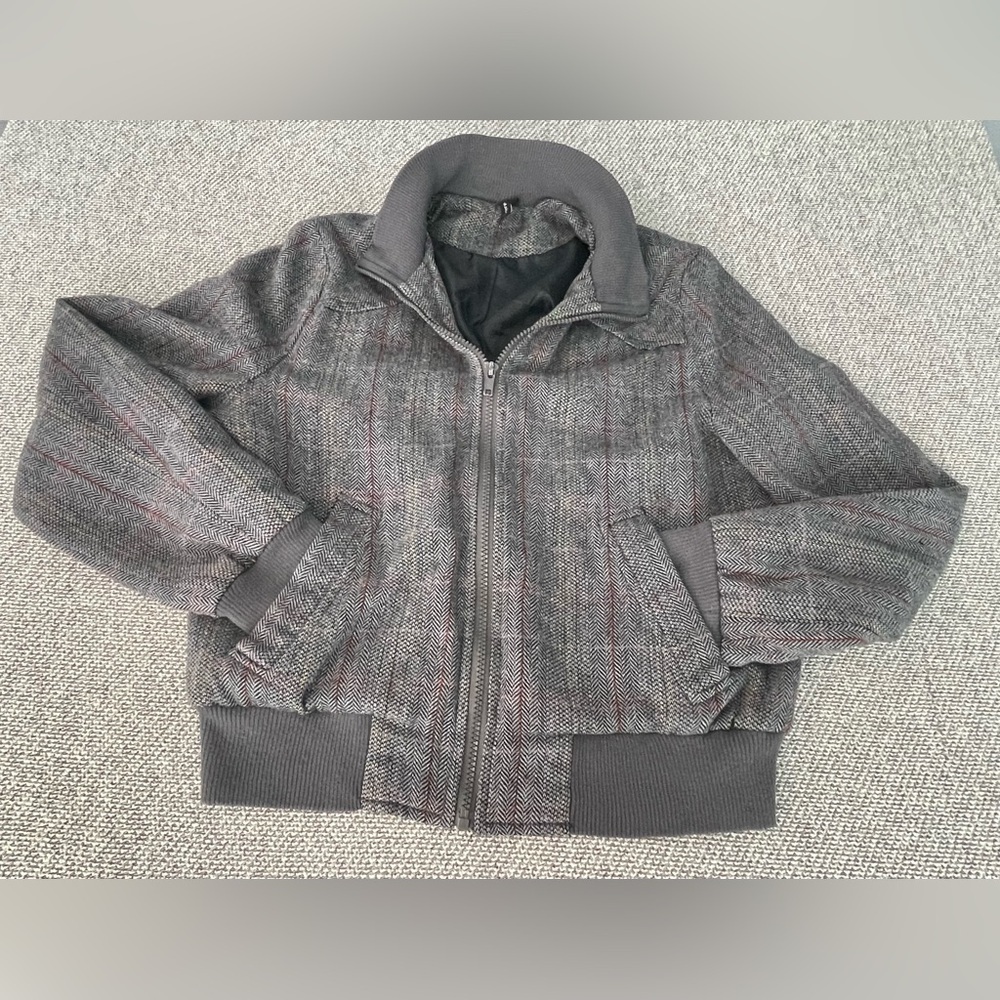 Gray Bomber Jacket with Plaid Pattern and Elastic Waistband